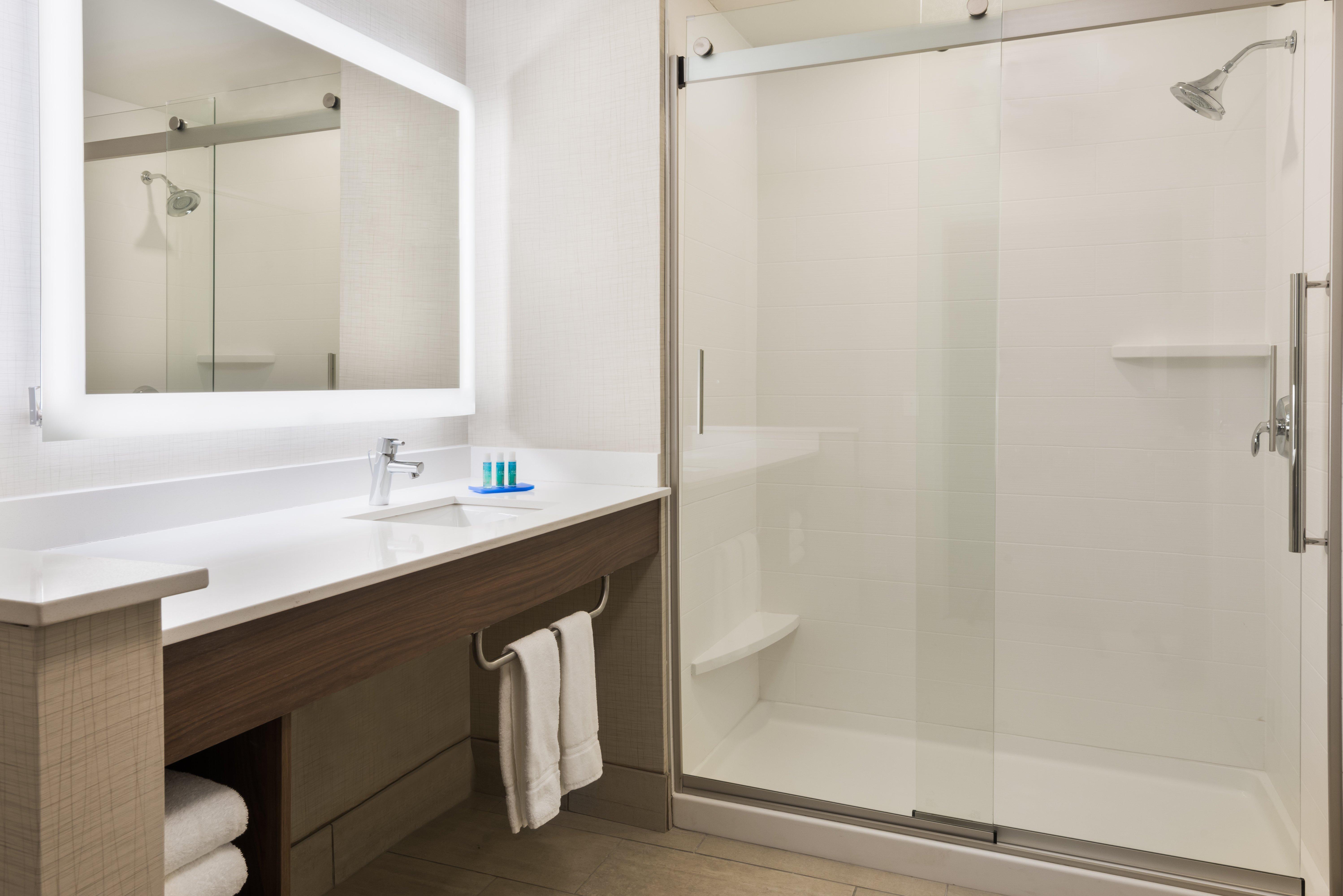 Holiday Inn Express & Suites - Columbus Airport East By Ihg Dış mekan fotoğraf