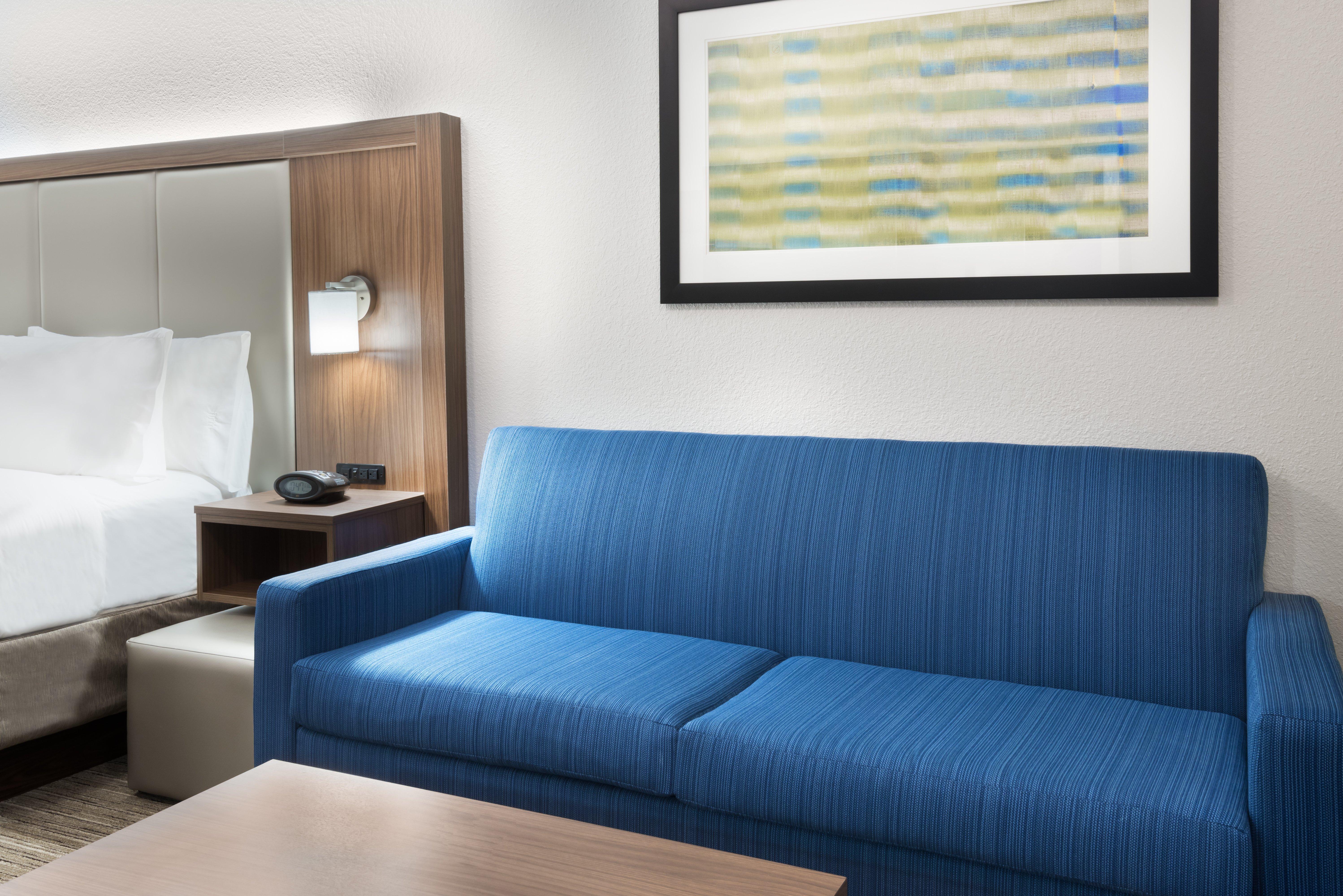 Holiday Inn Express & Suites - Columbus Airport East By Ihg Dış mekan fotoğraf